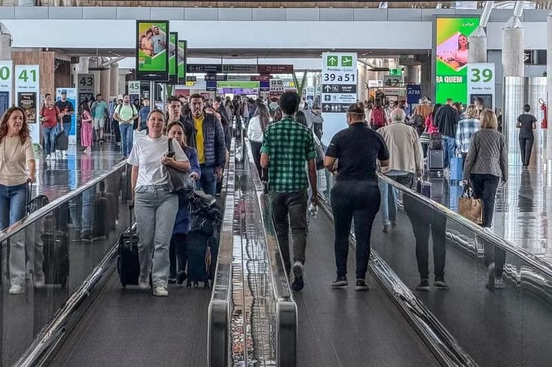 Voos domésticos registram maior movimentação em vinte e seis anos no Brasil