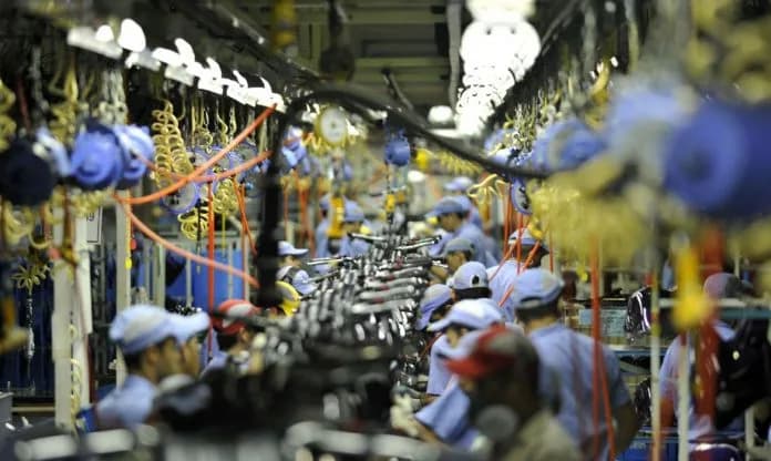 Empresas com 100 ou mais empregados devem atualizar dados até o dia 31