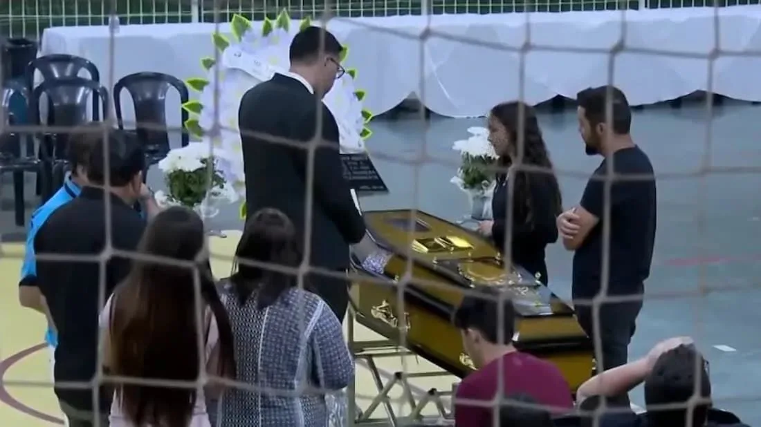 Imbituva inicia velório coletivo de vítimas de acidente no Paraná
