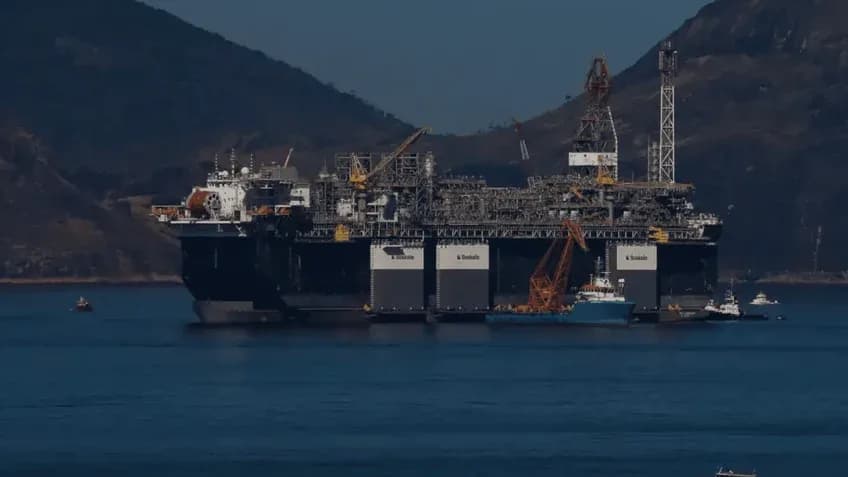 Justiça Federal suspende imposto de exportação de 12 por cento sobre petróleo